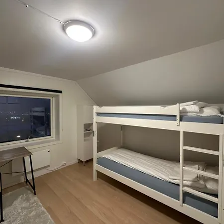 Hostel Lun *